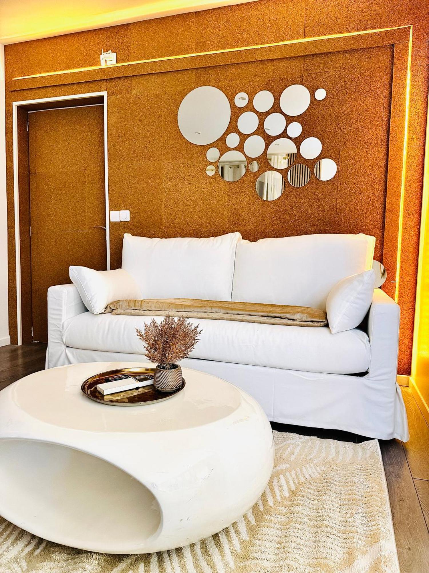 Worldroom Chambre Privee Avec Espace Commun Perpignan Exterior photo